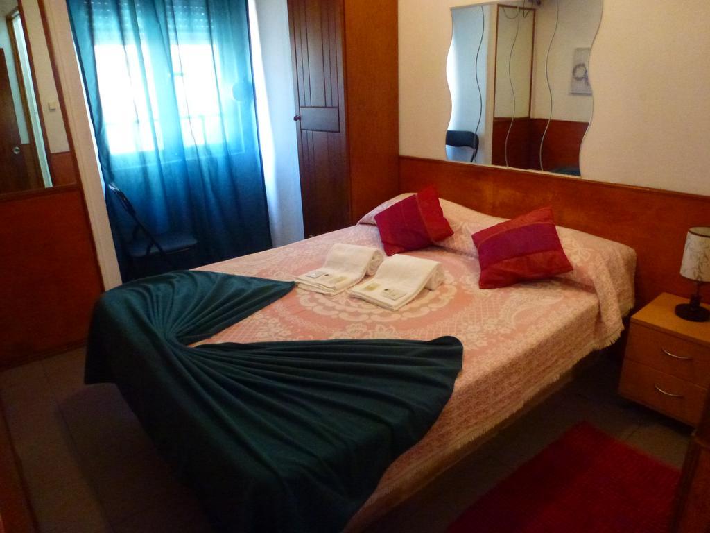 Hospedaria D. Damelio Lisboa Dış mekan fotoğraf