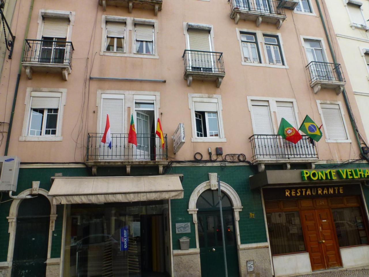Hospedaria D. Damelio Lisboa Dış mekan fotoğraf